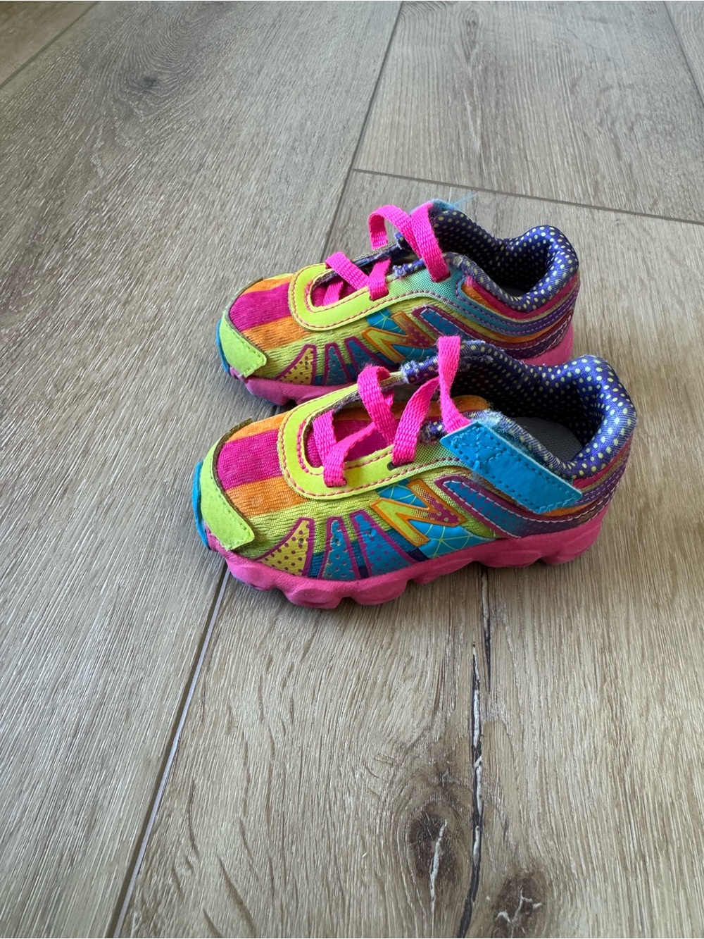 New Balance Pink Multicolor Sneaker Shoes Toddler Infant Baby Size 4
